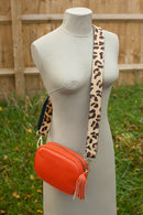 Leather Bag GEMMA - GENUINE LEATHER CAMERA BAG WITH TASSEL ZIP - Vera Tucci OriginalsBags